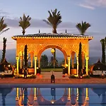 El Mirador Hotel