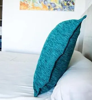 El Mirador Hotel 3*