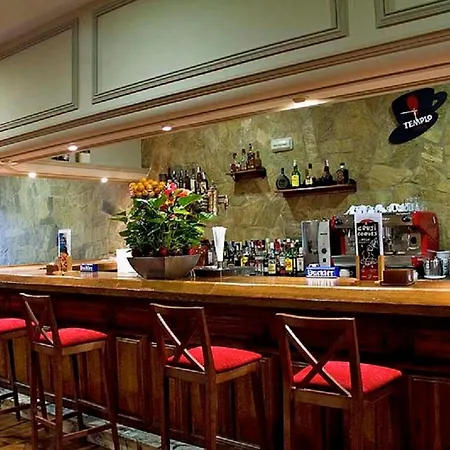 מלון El Mirador 3*
