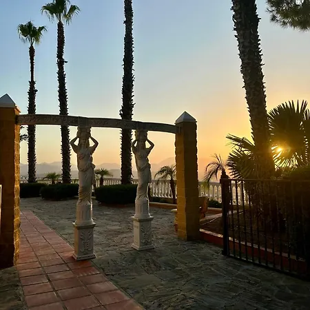 El Mirador מלון